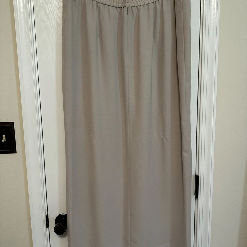 Mother of Bride Wedding Dress Adrianna Papell Taupe Beaded Top and Long Skirt 18 - Picture 9 of 12